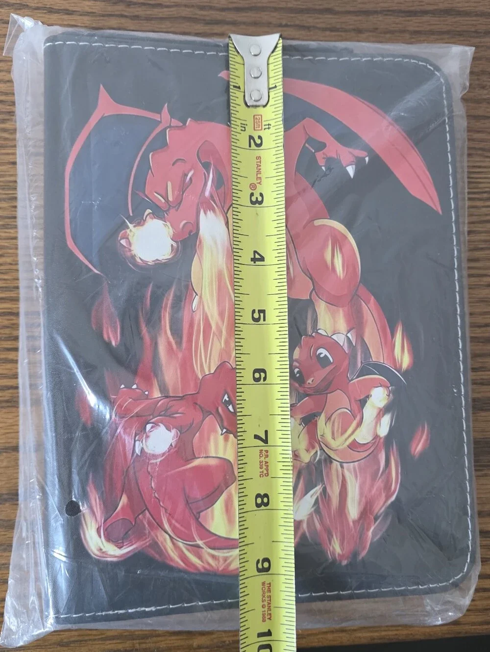 Charizard Charmander Evolution 4-Pocket Zippered 400 Trading Card Binder New